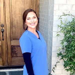 Meet your Posher, Olivia